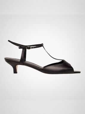 DOEN Massie Leather Black T-Strap Kitten Heel Sandals | NEW in box | size 36